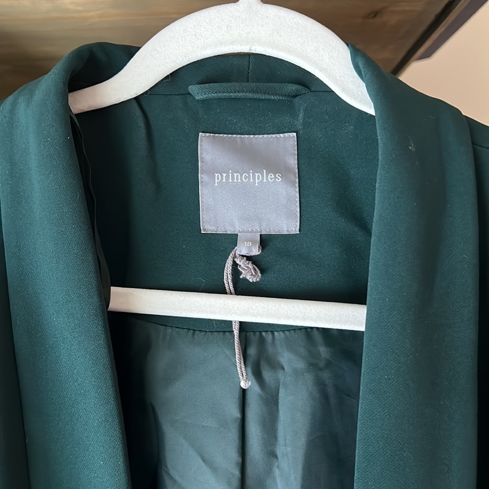 Principles green blazer - Picture 2 of 3